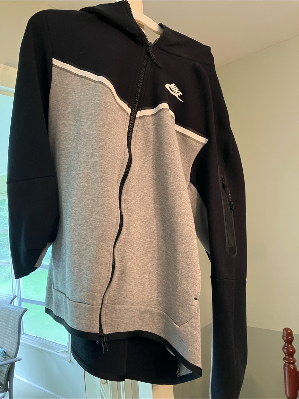 Nike Men’s Black and Gray Zip-Up Colorblock Hoodie